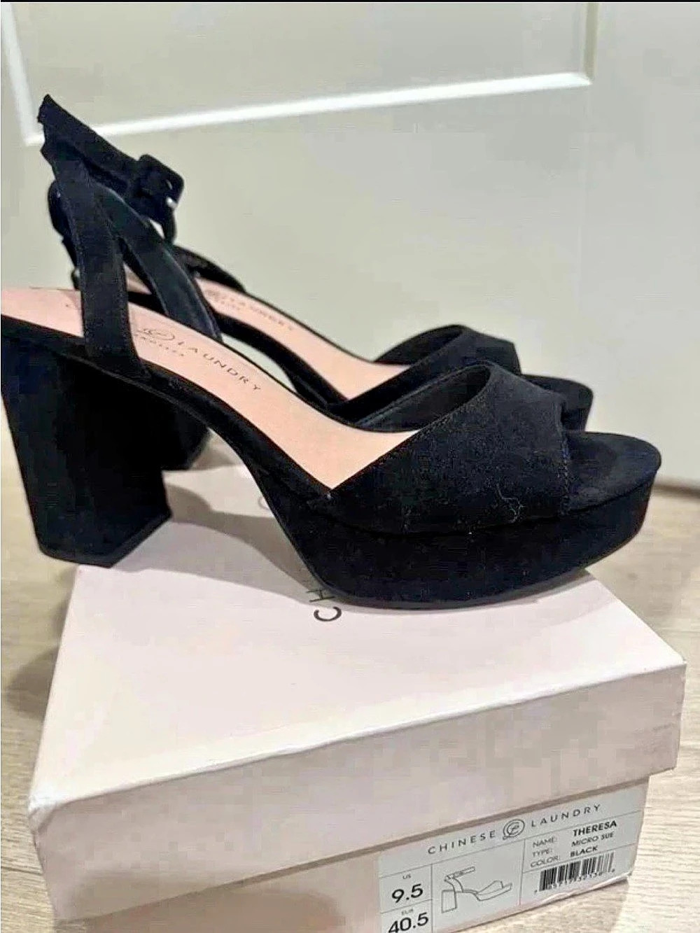 Chinese Laundry Theresa Platform Sandal Black Heels US 9.5 NIB